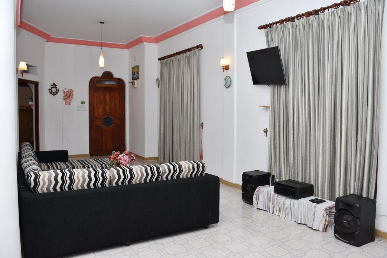 Roshan Guest House Nuwara Eliya Exteriér fotografie